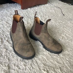 Blundstones!